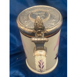 Drikkekrus med s�lvlokk